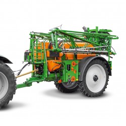 Masina de erbicidat tractata UG